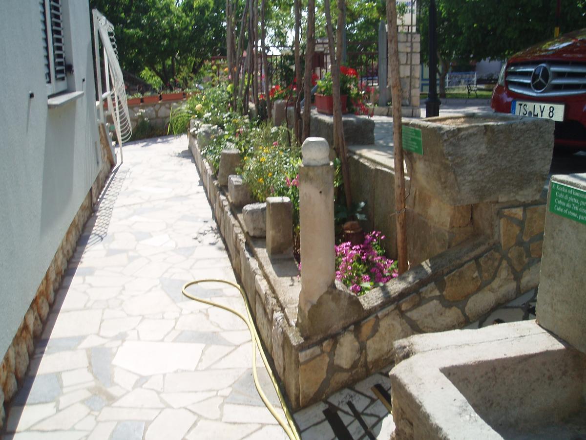 Apartment Orbanic Cres Exterior foto
